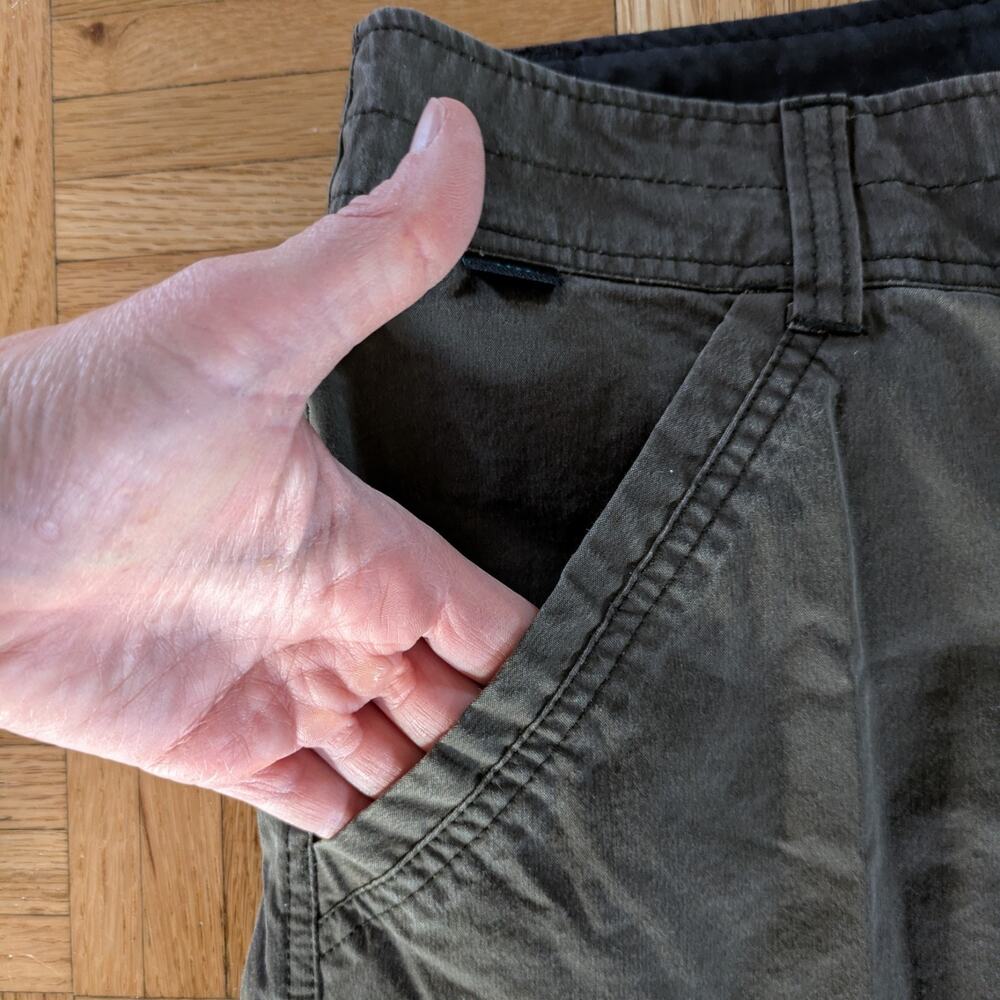 Kuhl Ambush Cargo Shorts Mens 38 - Picture 3 of 11